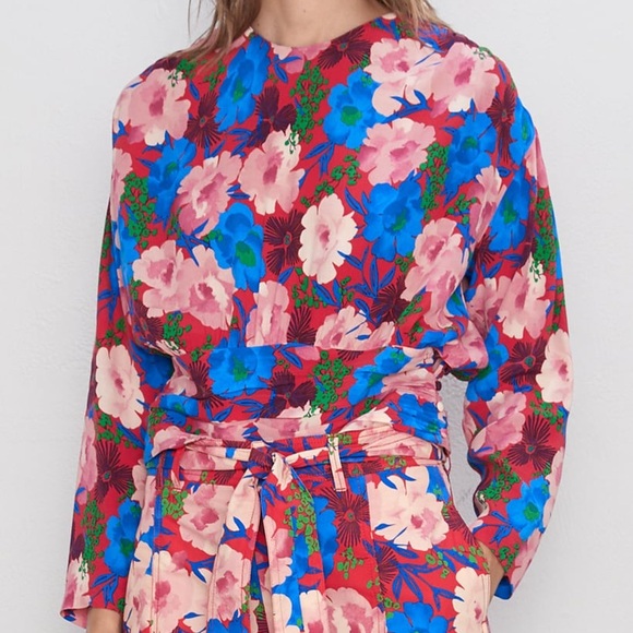 Zara Tops Zara Floral Print Draped Long Sleeve Floral Top Bn Poshmark
